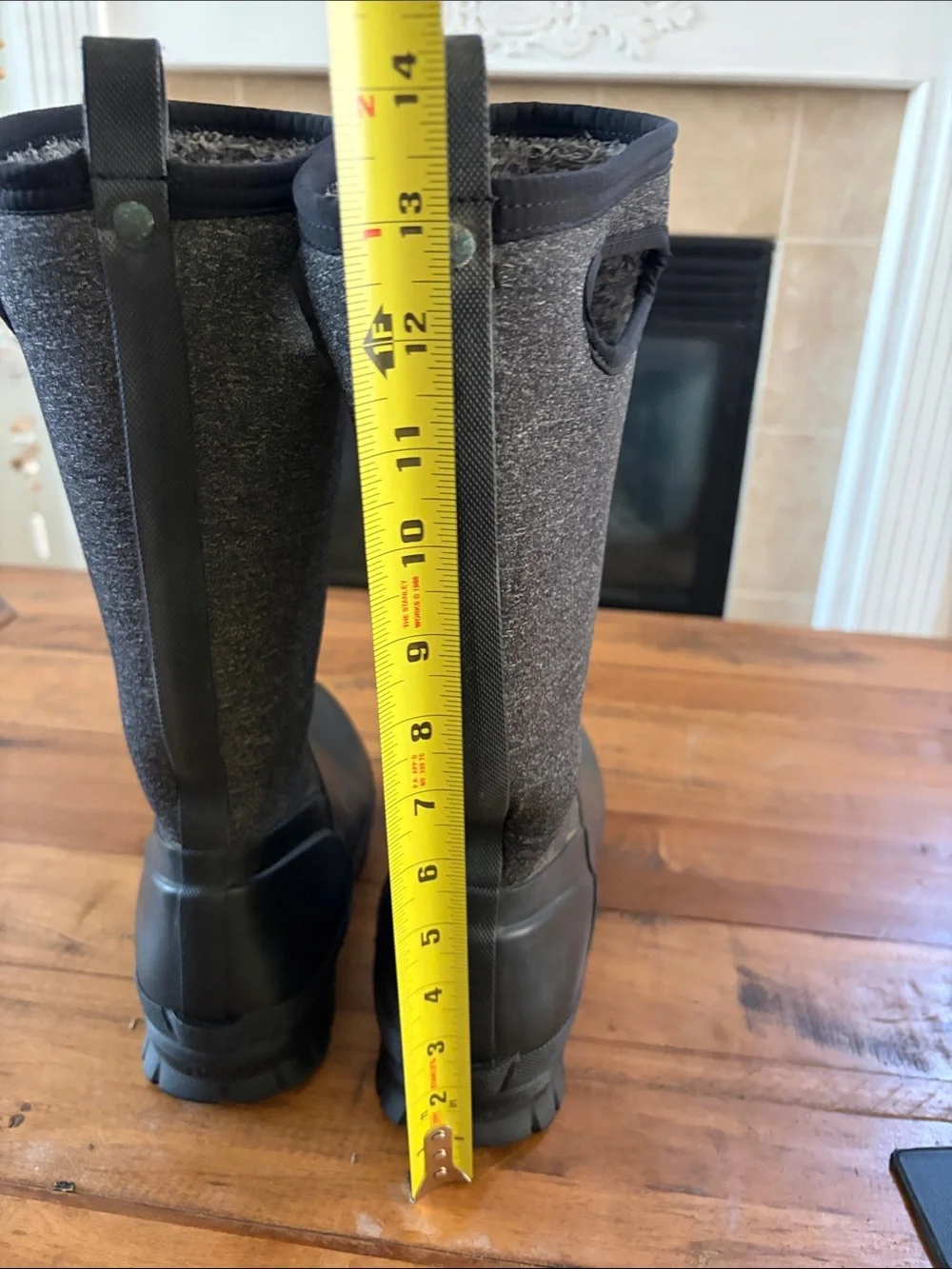 Bogs Women's Crandall Tall Waterproof Boots size 10